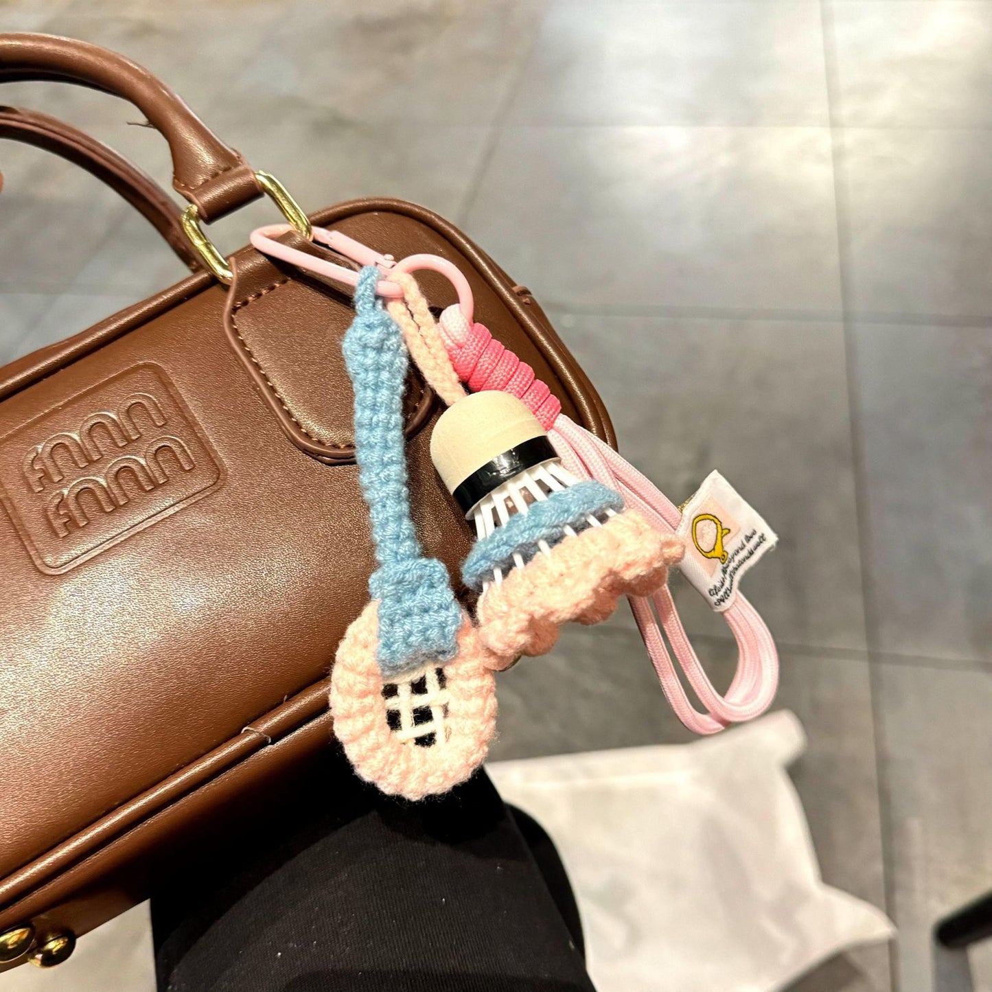 Handmade Crochet Badminton Keychain, Cute Shuttlecock Bag Charm, Sports Key Ring Gift