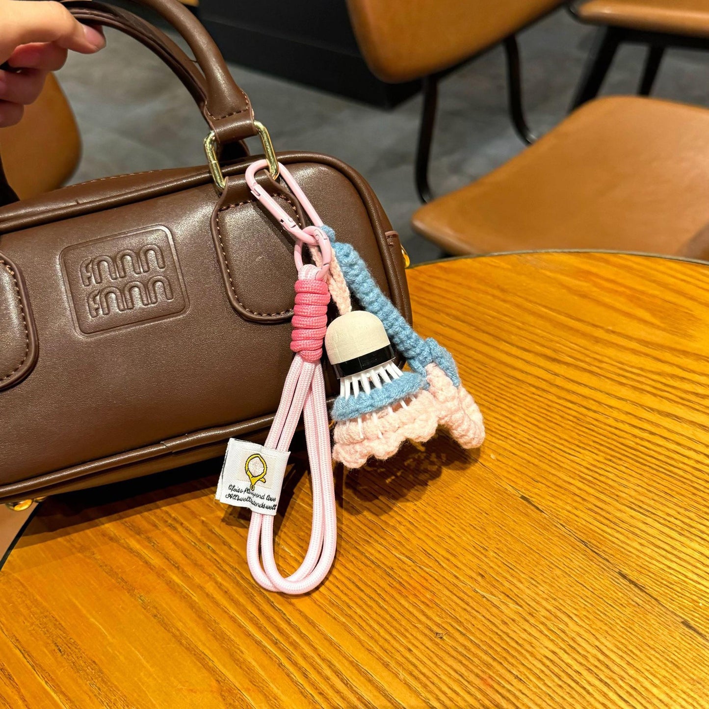 Handmade Crochet Badminton Keychain, Cute Shuttlecock Bag Charm, Sports Key Ring Gift