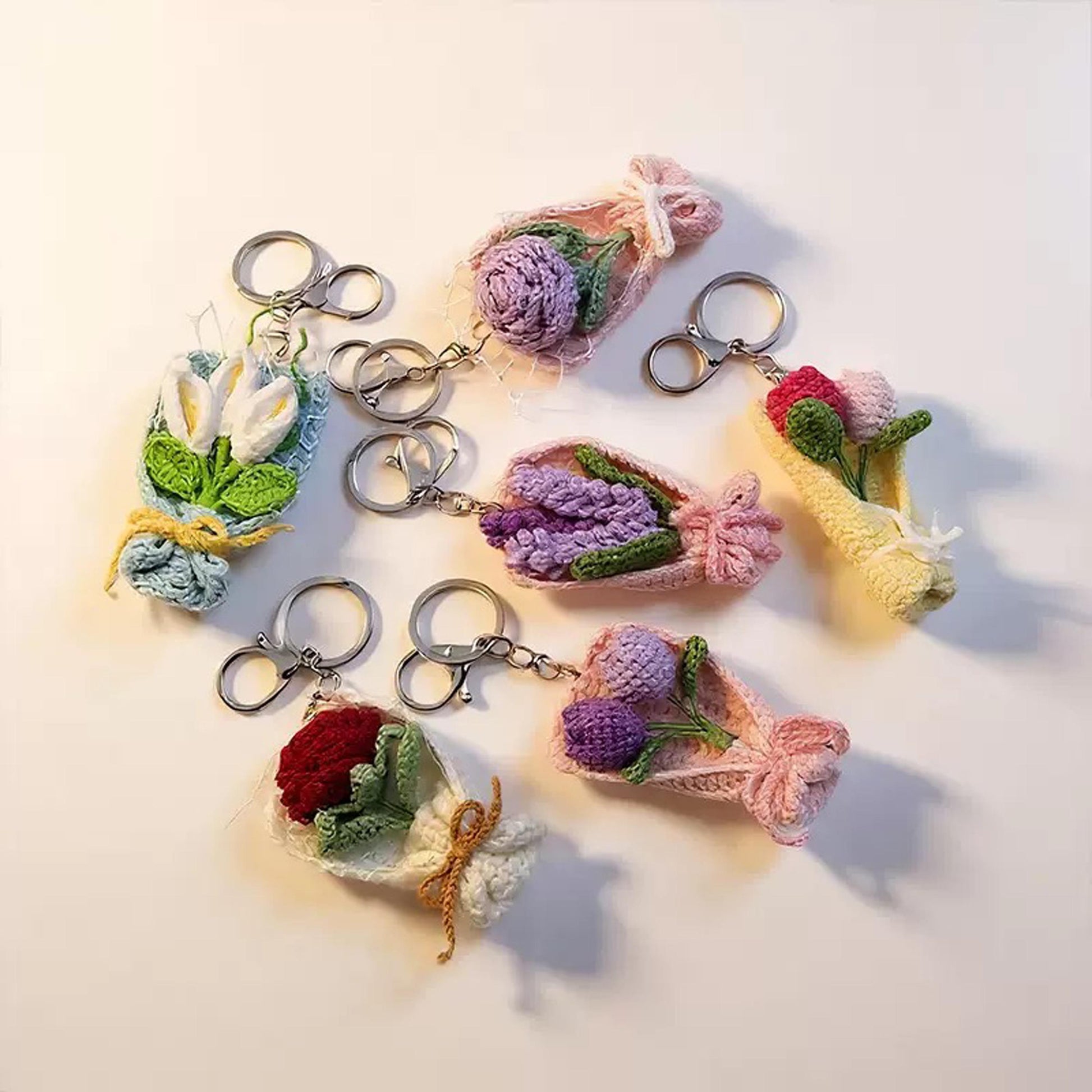 Handmade Crochet Flower Keychain, Mini Knitted Bouquet Keyring, Cute Floral Bag Charm, Gift for Her, Aesthetic Accessories