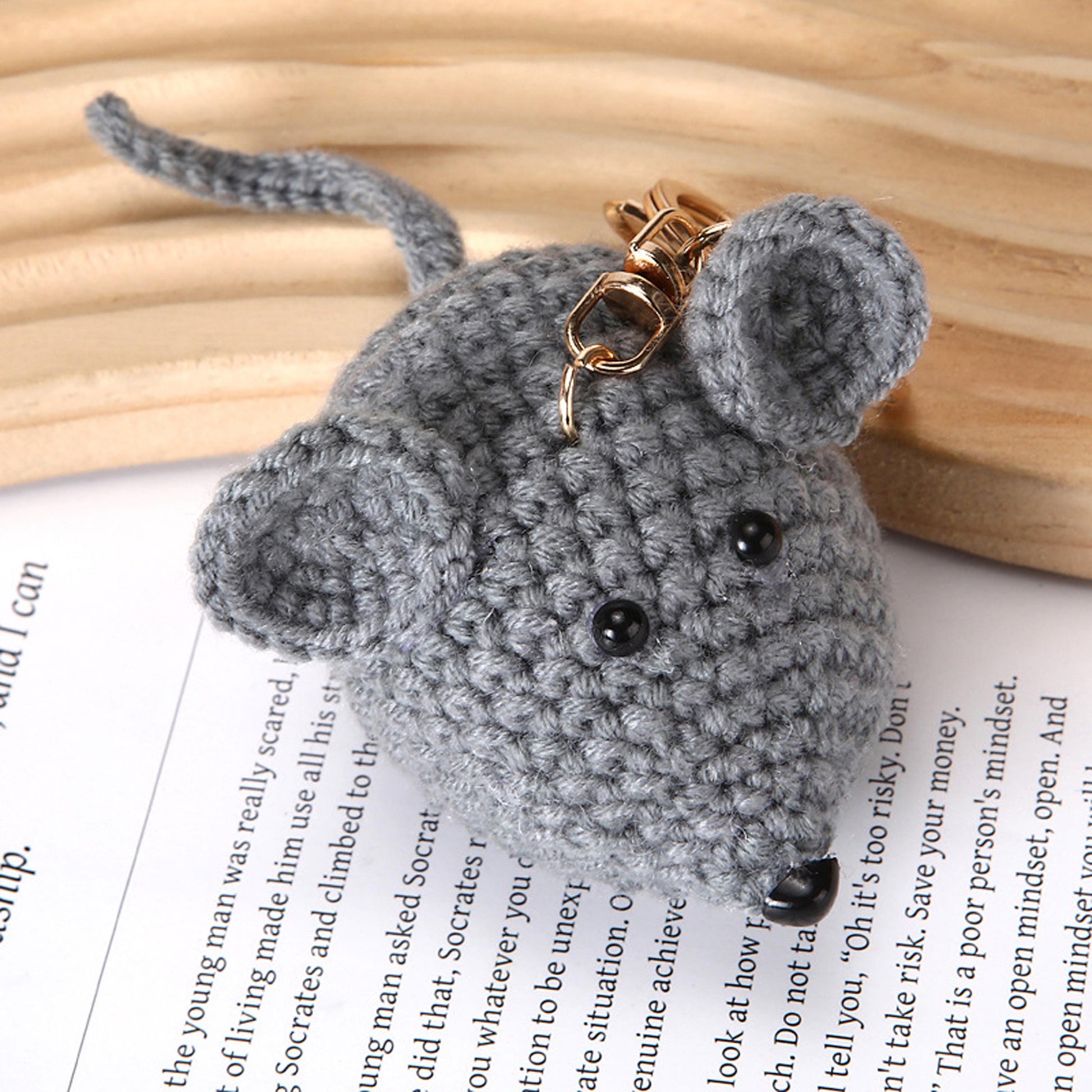 Handmade Crochet Cat and Mouse Keychain, Cute Amigurumi Animal Keyring, Bag Charm, Phone Charm, Gift for Cat Lovers