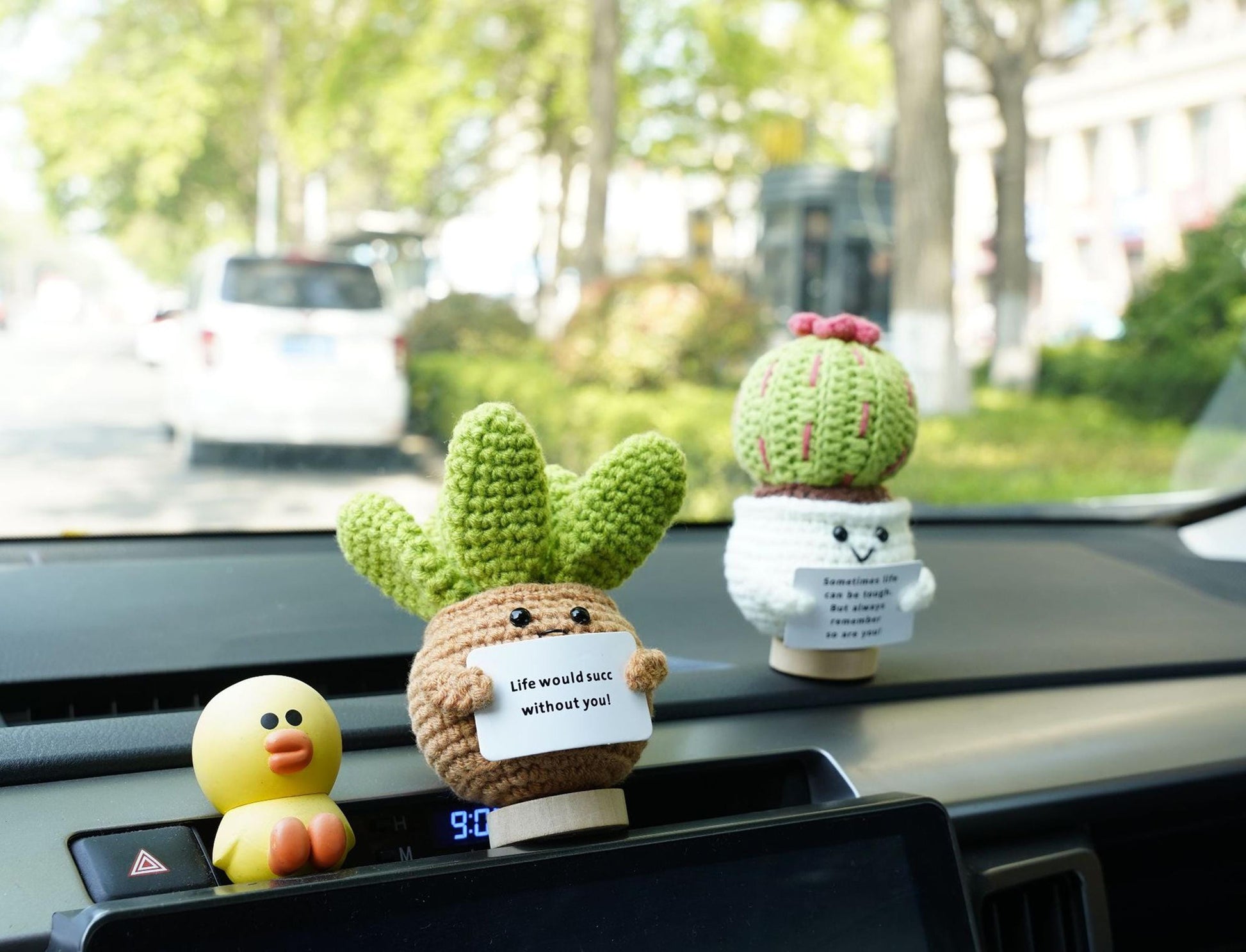 Handmade Crochet Plant Doll Car Decor, Cute Amigurumi Dashboard Ornament, Positive Gift