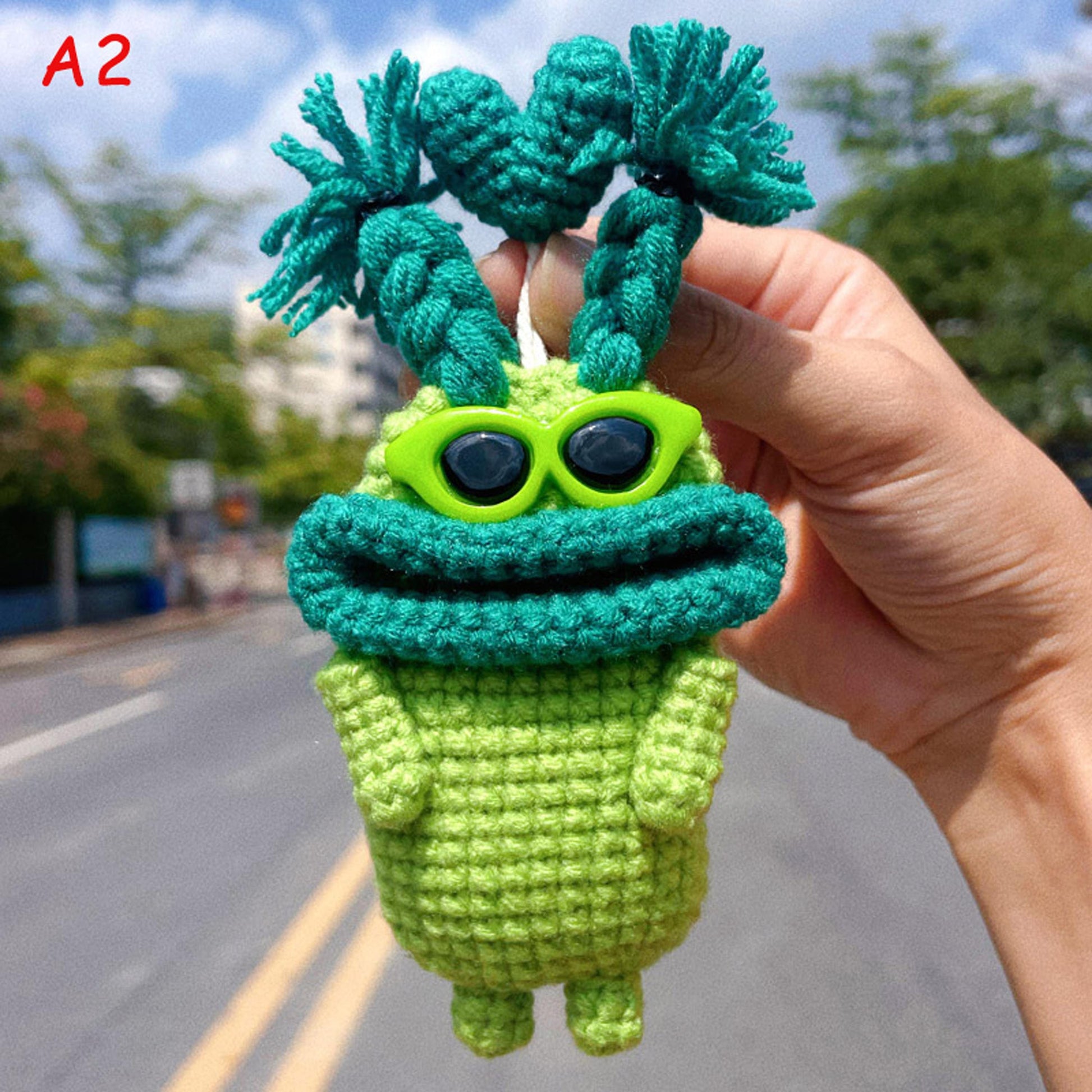 Handmade Crochet Cute Sausage Mouth Car Key Cover, Kawaii Knitted Key Protector, Bag Charm Keychain, Phone Charm Gift