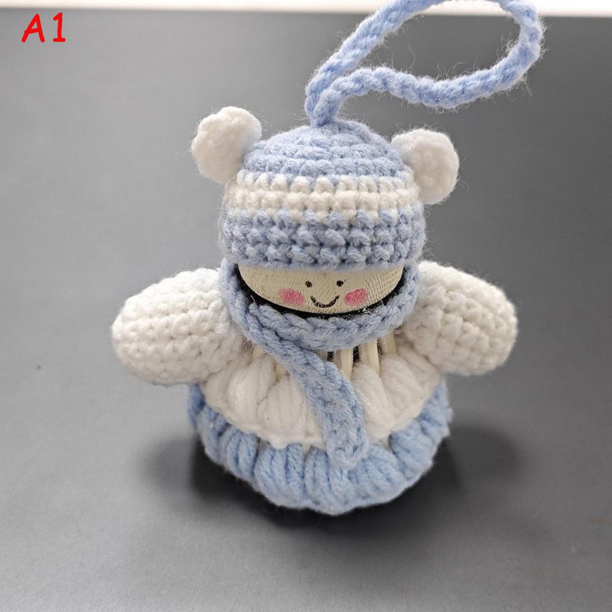 Handmade Crochet Snowman Shuttlecock Keychain, Cute Yarn Knit Winter Bag Charm, Phone Pendant, Christmas Gift Idea