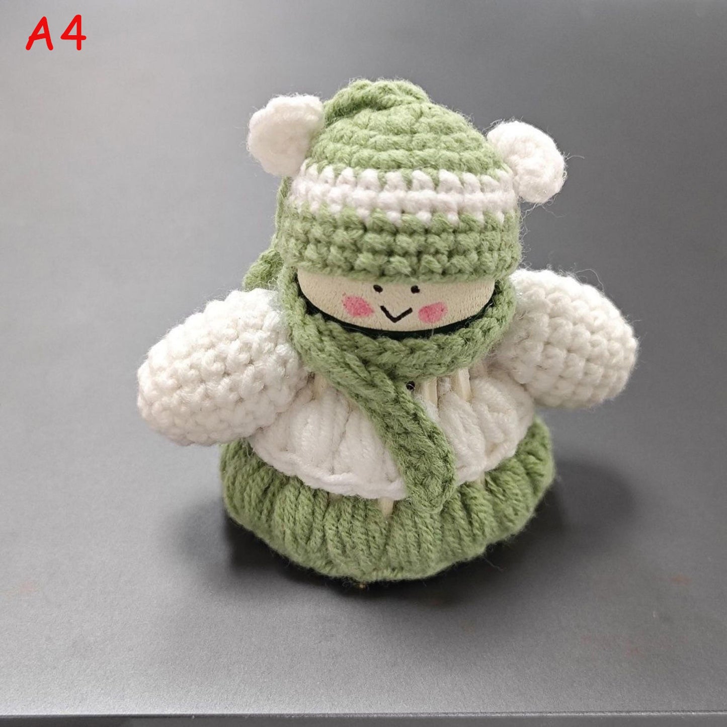 Handmade Crochet Snowman Shuttlecock Keychain, Cute Yarn Knit Winter Bag Charm, Phone Pendant, Christmas Gift Idea