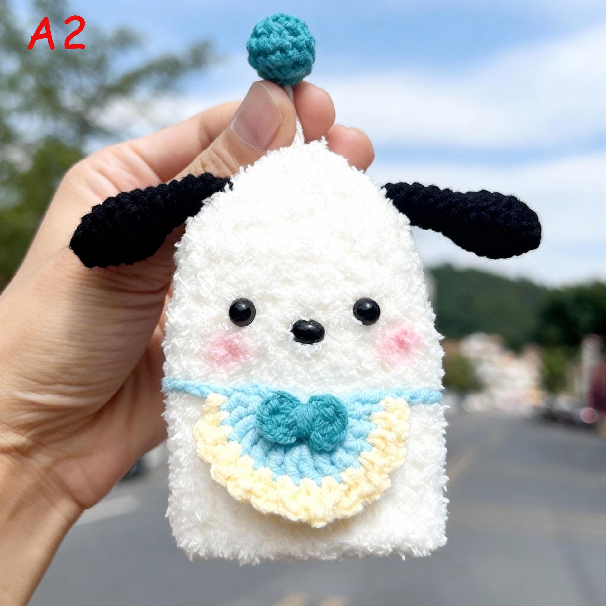Handmade Plush Sausage Lips Pull-out design Car Key Cover, Cute Knitted Car Key Protector, Soft Keychain, Phone Charm, Bag Charm Gift