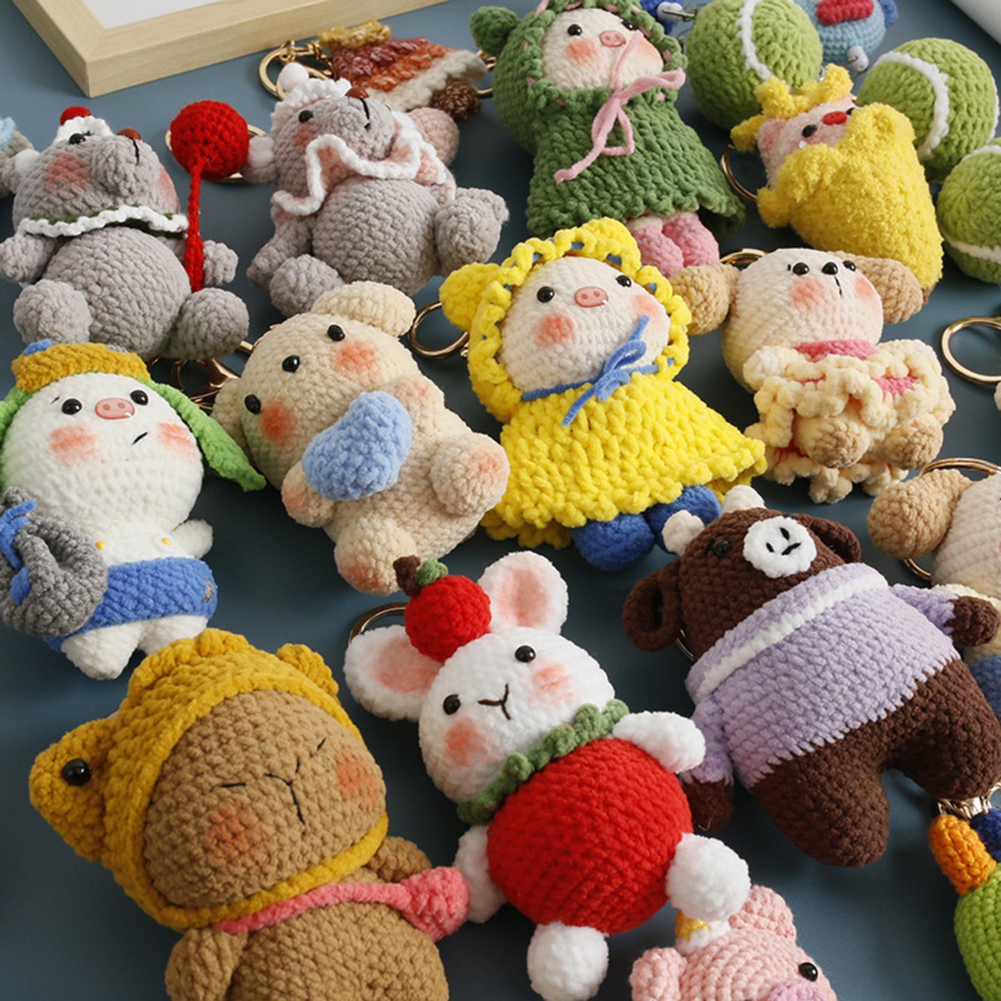 Handmade Crochet Animal Doll Keychain, Cute Amigurumi Yarn Plush Bag Charm, Kawaii Knitted Toy Pendant Gift