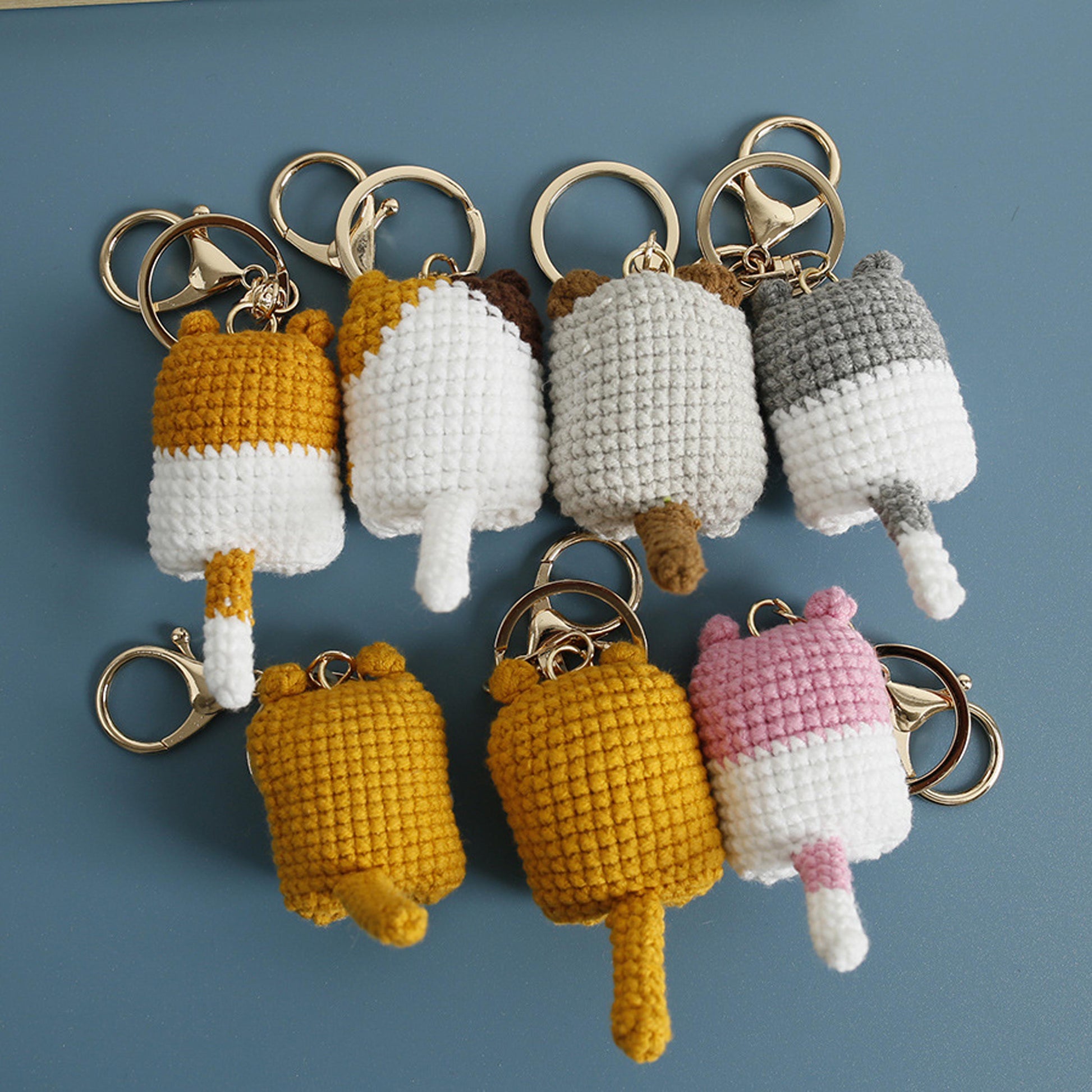 Handmade Crochet Cute Cat Keychain, Knitted Kitty Bag Charm, Mini Amigurumi Cat Pendant, Gift for Cat Lovers