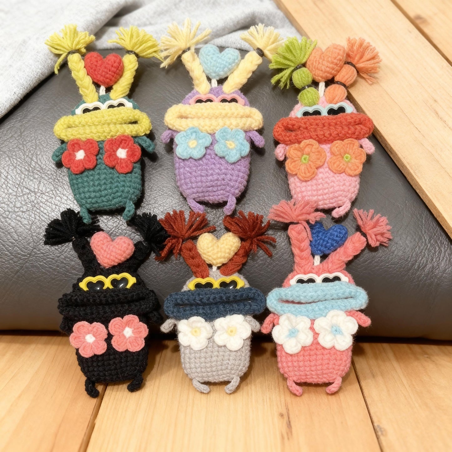 Handmade Crochet Car Key Cover Case, Cute Sausage Lips Key Fob Holder, Yarn Knitted Auto Remote Key Protector, Electric Scooter Key Pouch