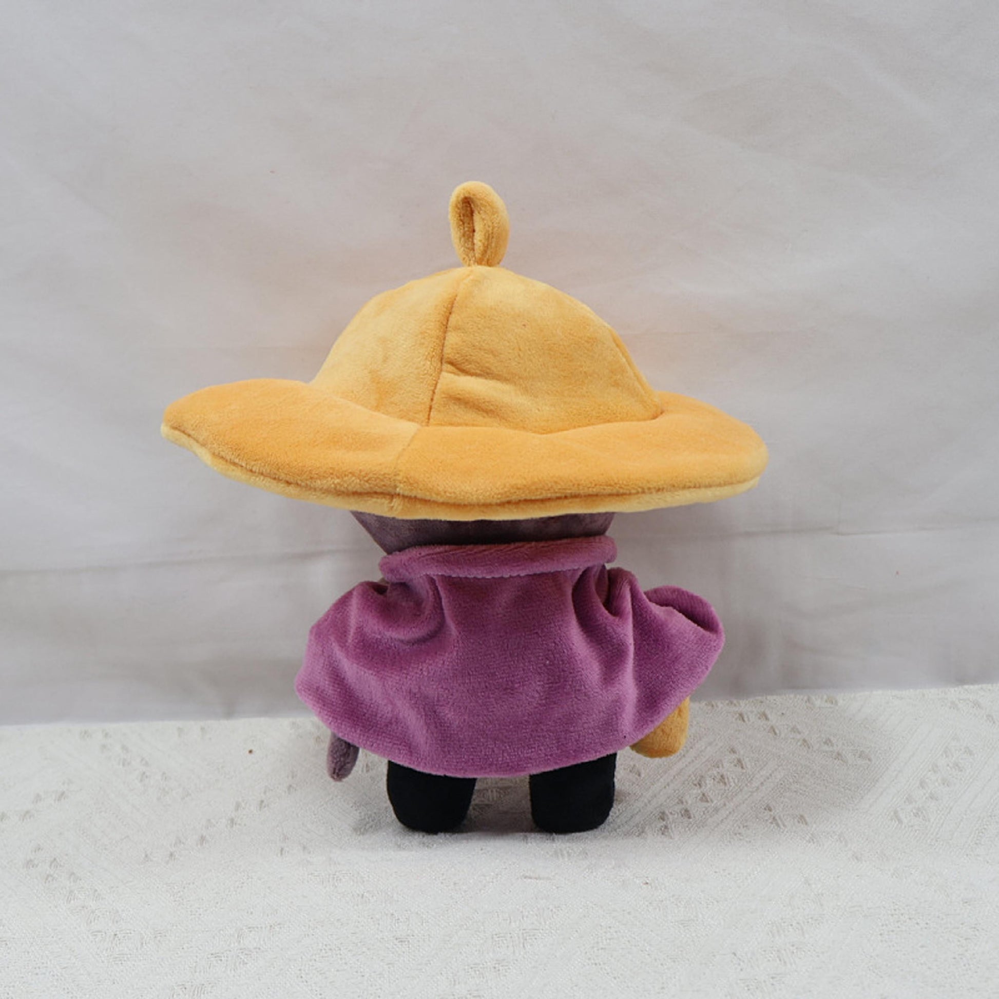 Handmade Hollow Knight Plush Doll, Knitted Game Character Stuffed Toy, Cute Gothic Collectible Gift