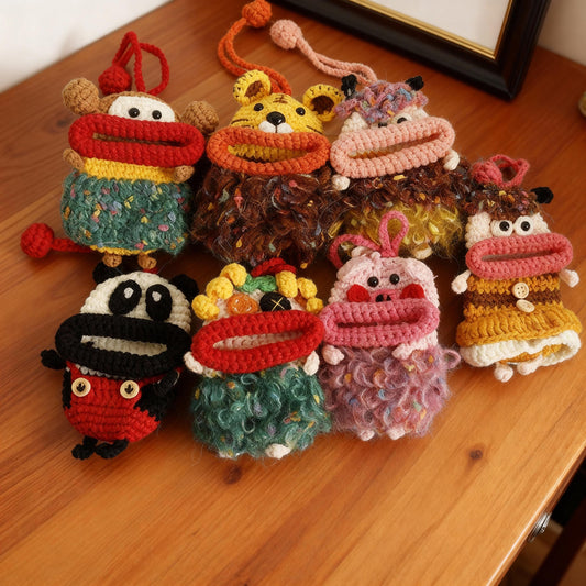 Handmade Cute Sausage Lips Crochet Key Case, Cartoon Car Key Cover, Kawaii Keychain, Bag Charm, Phone Charm Gift,Birthday gift