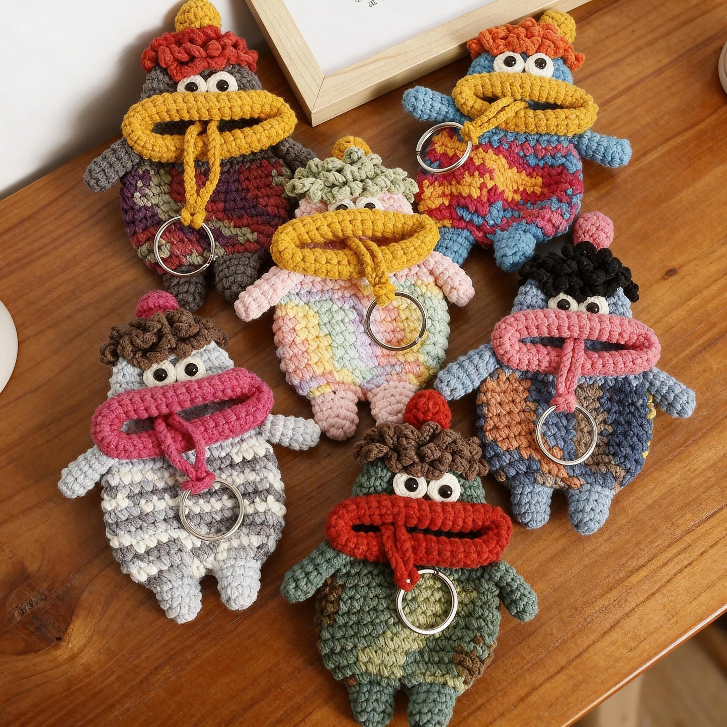 Handmade Crochet Funny Sausage Lips Key Holder, Knit Drawstring Key Pouch, Cute Amigurumi Keychain, Bag Charm Gift,Quirky Yarn Key Case