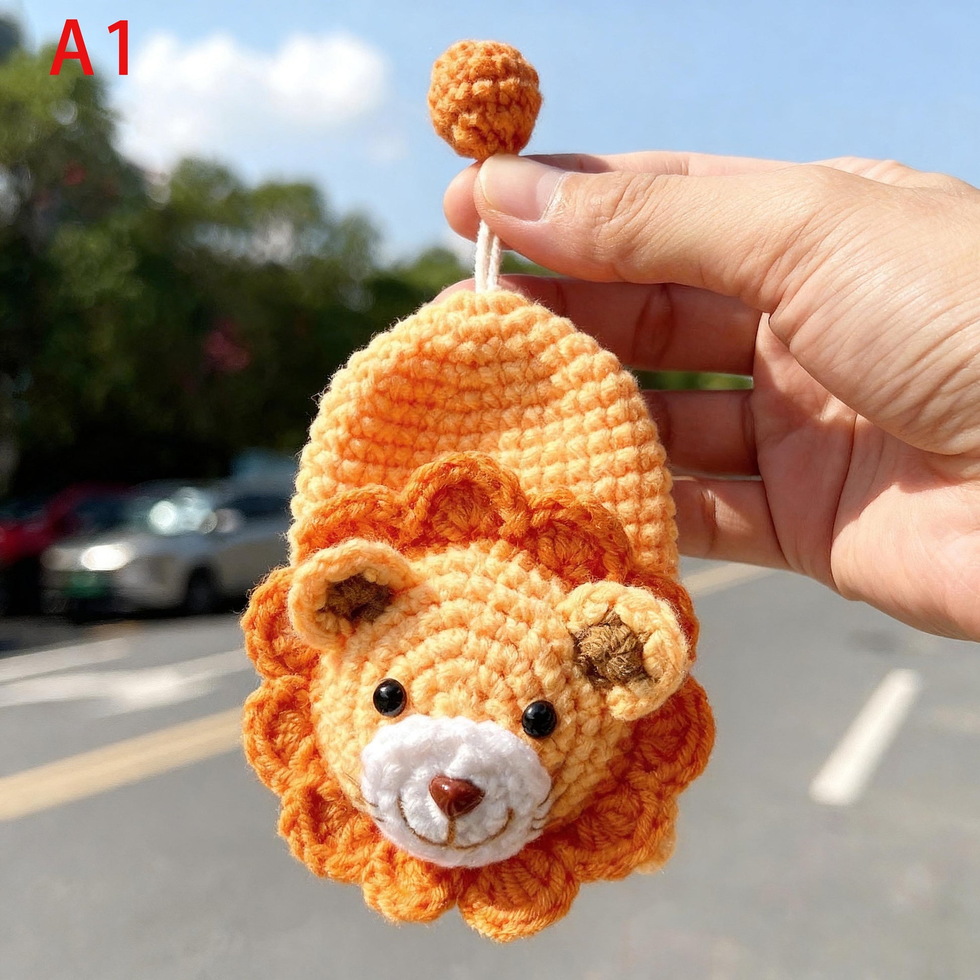 Handmade Crochet Car Key Cover Cute Cartoon Key Holder Bag, Knitted Car Key Case, Funny Sausage Mouth Key Pouch, Kawaii Keychain Bag Charm