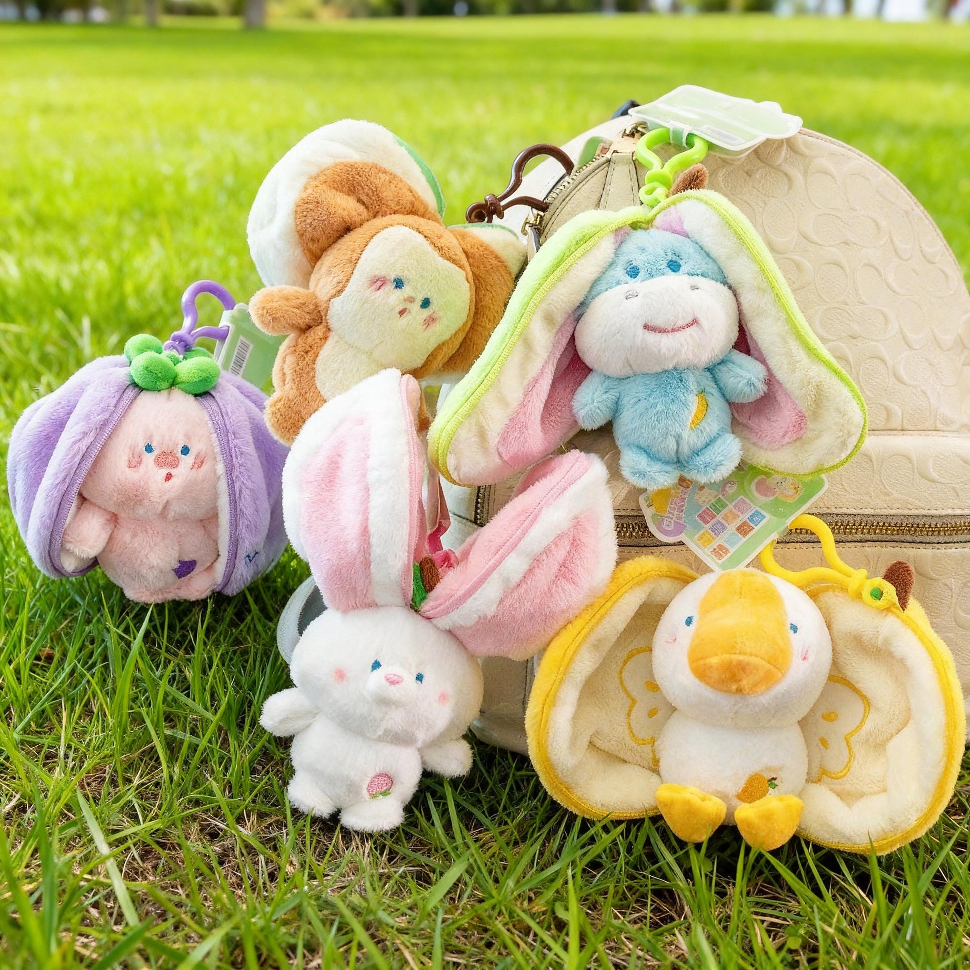 Cute Fruit Transforming Animal Keychain Transforming Peach Bunny Plush ,Kawaii Fruit Rabbit Doll Keyring,Peeling Peach Bunny Plush Toy
