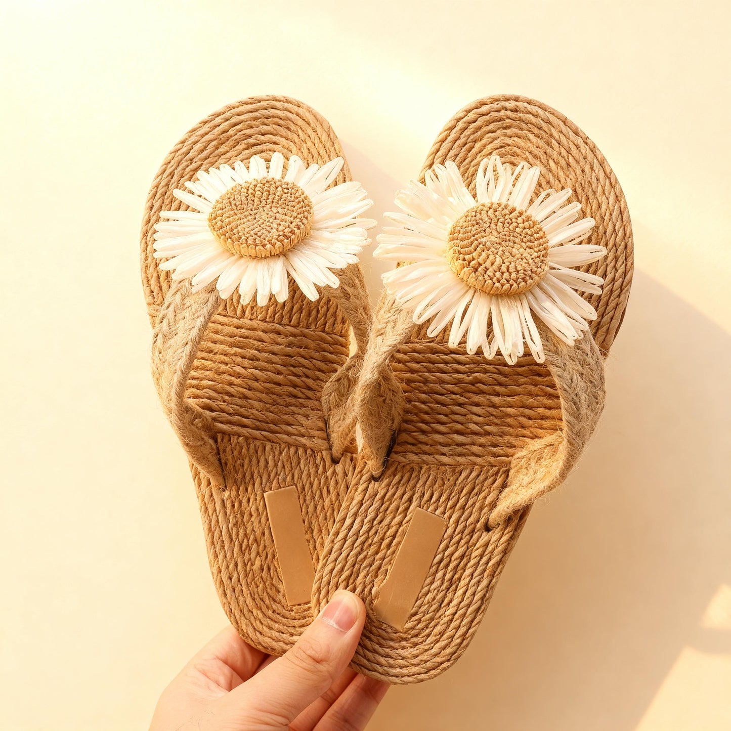Handmade Crochet Linen Flip Flops, Straw Style Beach Slippers, Daisy Flower Thong Sandals, Summer Boho Women Slides, Vacation Shoes